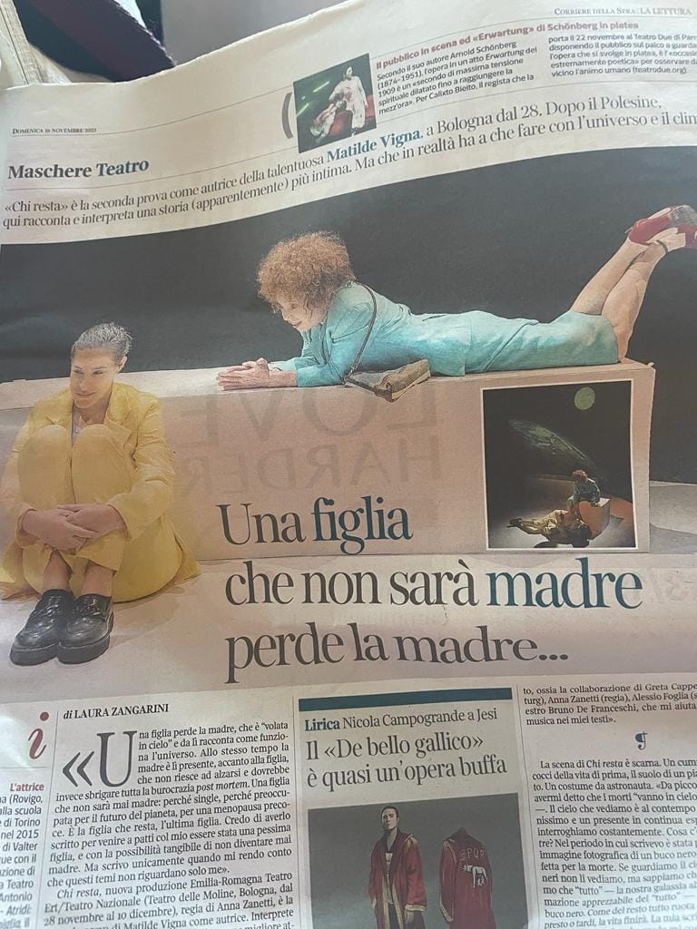 DanielaPiperno's tweet photo. Concluso sabato L'ULTIMA FIGLIA a Modena... a presto, dal 28 novembre al dieci dicembre con CHI RESTA di Matilde Vigna  al Teatro delle Moline di Bologna https://t.co/t9WbmM69q7