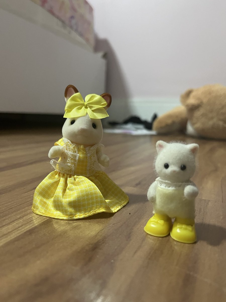 nonelsehere's tweet image. ninguem precisa de padrão