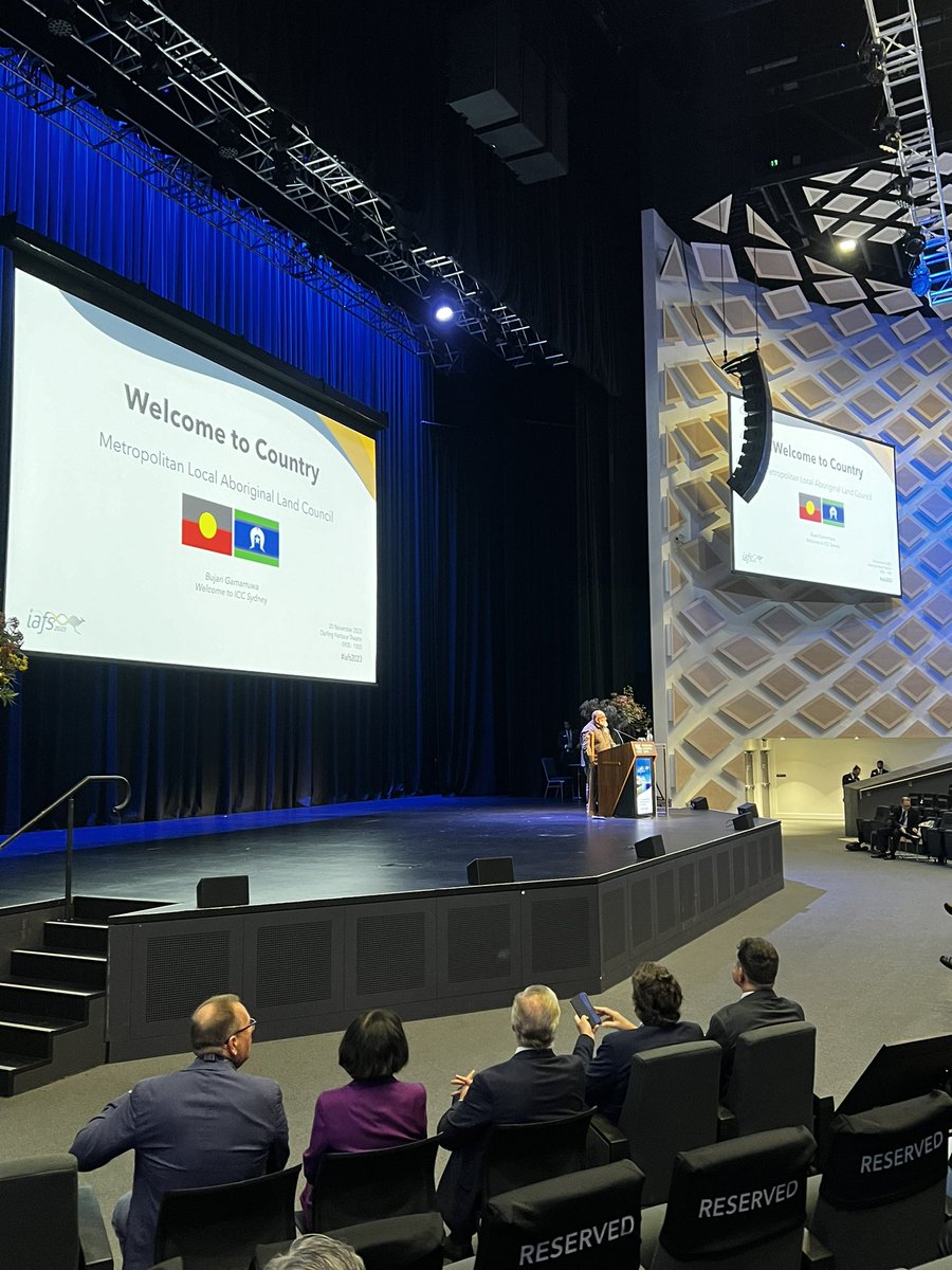 IAFS2026's tweet photo. Welcome to Day 1 of the #iafs2023 Conference Program
We began with an engaging Welcome to Country, the Opening Ceremony, and Awards Ceremony. 

#forensicscience #Sydney #ANZFSS

@CFS_UTS @Arinex @ANZFSS_NSW https://t.co/zSUCyHbJbv