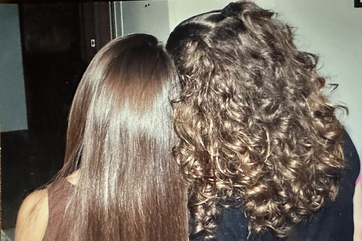 _carmelo3's tweet photo. my sister, my best friend, my other half… i miss you so bad https://t.co/zucoSCVvyT
