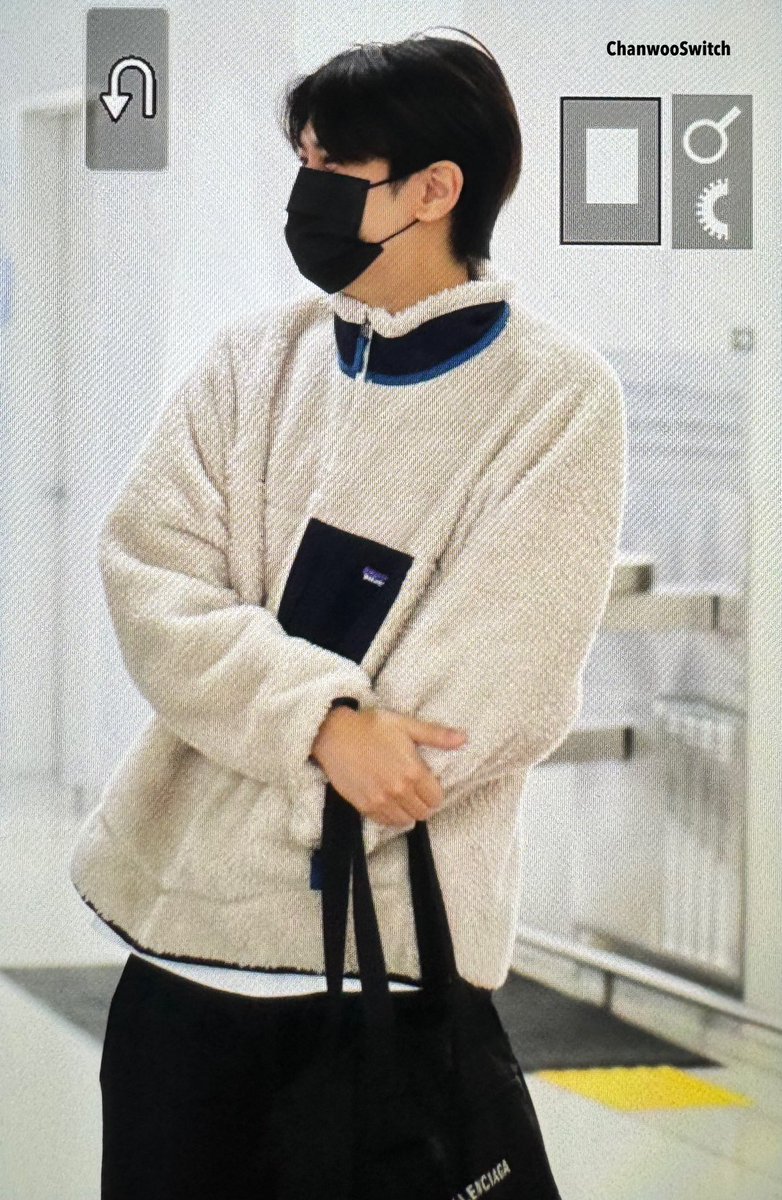 ChanwooSwitch's tweet photo. 231121 ICN 

@iKON_chan_w000 
#iKON #CHANWOO #CHAN 
#아이콘 #정찬우 #찬우 #チャヌ https://t.co/jllYn8N8Pv