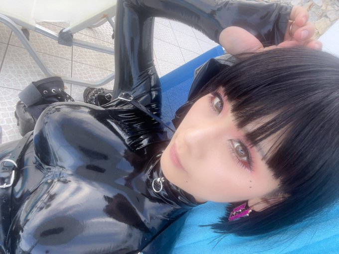 おはよ https://t.co/VZBxEvHUir<a href="/tag/%E3%83%95%E3%82%A9%E3%83%BC%E3%82%A8%E3%83%90%E3%83%BC%E3%83%A6%E3%83%AA%E3%82%A4%E3%82%AB"class="tags"><span>#フォーエバーユリイカ</span></a>