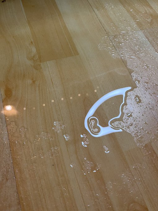 La retenci&oacute;n de l&iacute;quidos es una vaina brava. https://t.co/SzyIF4xUap