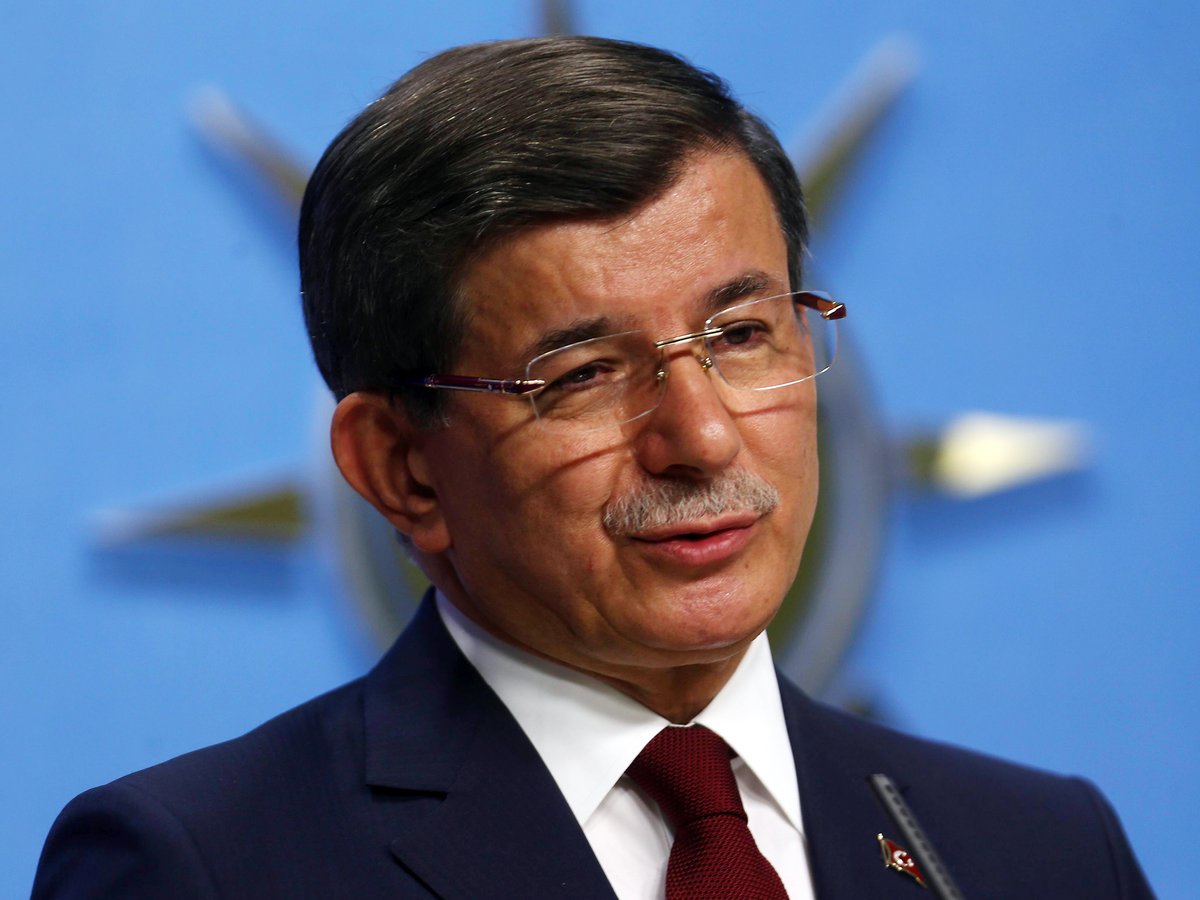 Former Turkish PM Ahmet Davutoğlu Questions Turkey’s Continued Trade with Israel politurco.com/former-turkish… @Politurco