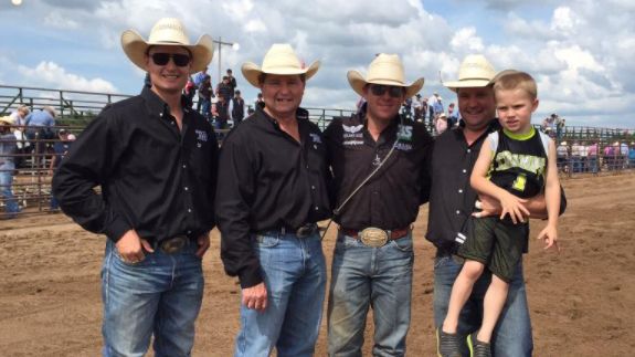 CLARA: Revolutionizing Livestock Market Insights tweet media