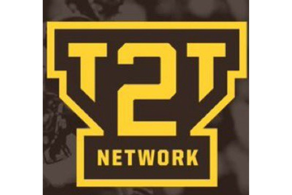 BearFanPete_FF's tweet image. Good luck 🍀 all you fantasy footballers who need big games from your guys to make a comeback or seal your win with tonight’s game! Don’t forget to check out your guys and my guys @ToiletsToTitles 
#FantasyFootball #titletribe #Frankenstank #T2Tfootballnews