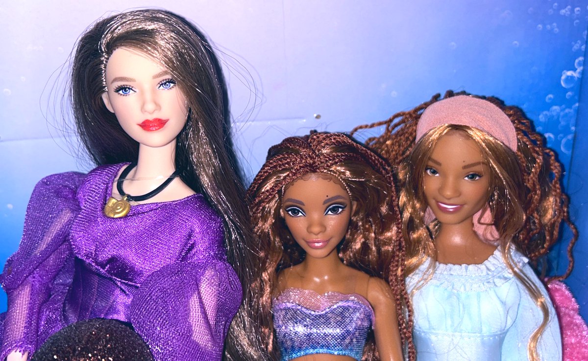 OolaFanForever's tweet photo. #TheLittleMermaid #Ariel and her six sisters: #Caspia #Perla #Indira #Tamika #Karina #Mala & Ursula’s alter ego #Vanessa. All gorgeous dolls. I love #BlackFridaySales. ❤️💕❤️🧜♀️ #Mattel https://t.co/vFWdGw3Jb2