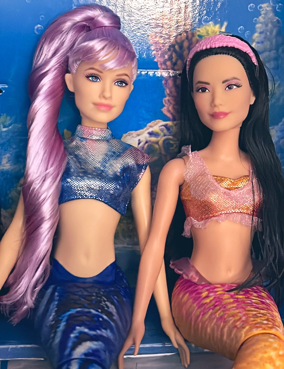 OolaFanForever's tweet photo. #TheLittleMermaid #Ariel and her six sisters: #Caspia #Perla #Indira #Tamika #Karina #Mala & Ursula’s alter ego #Vanessa. All gorgeous dolls. I love #BlackFridaySales. ❤️💕❤️🧜♀️ #Mattel https://t.co/vFWdGw3Jb2
