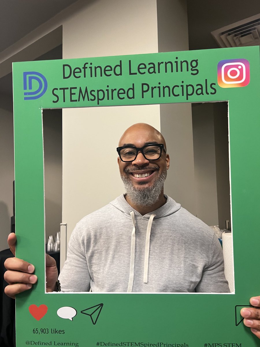 cindy moss tweet media