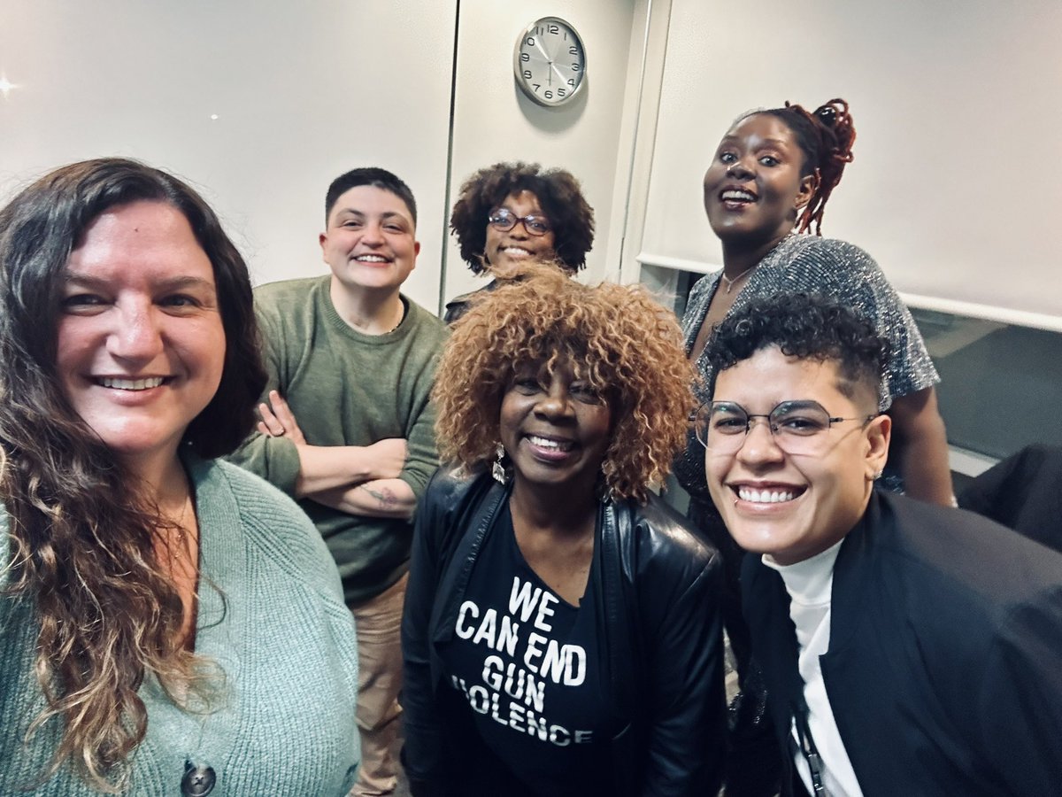 nicolejorwic's tweet photo. Great turn out for the #CareCantWait Illinois screening of “Flower” a film by @mistyonpointe that uses the experience of dance to explore the realities of the #Caregiving crises that so many families face. Thank you to our partners @SEIUhciimk @WomenEmployed and @AccessLiving https://t.co/jH7TVRZvAu