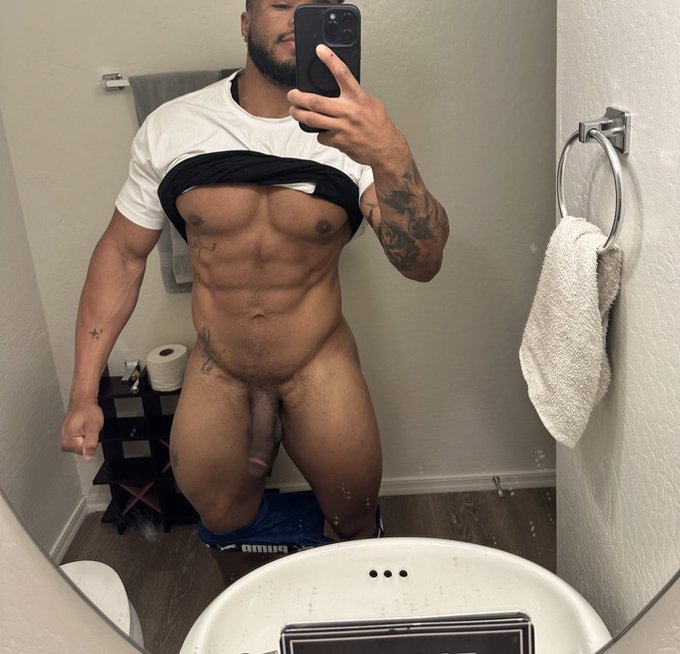 Talk to me nice https://t.co/R0JFtPyRl5