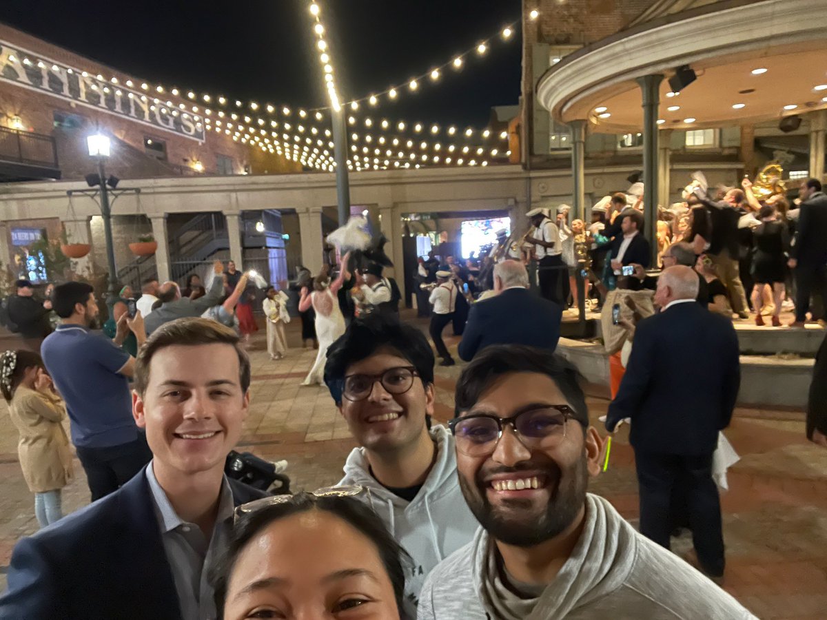 Good friends, good food, good music, and lots of learning and connections made at #AAPMR23! What a weekend! #pmr #physiatry #MedTwitter