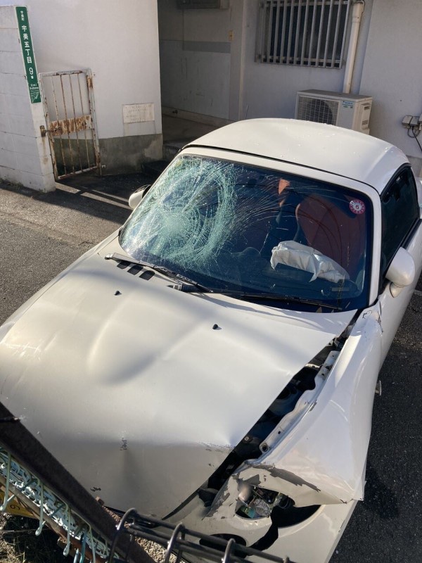 Gt8VUlzRG7buafO's tweet photo. 【現場の様子】#交通情報 福岡県糟屋郡宇美町宇美5丁目9番 宇美駅西側役場付近 歩行者の列に自動車突っ込む事故 およそ10人怪我 宇美商業女子高生巻き込まれた可能性11月21日 #福岡 #宇美町 : 事件事故・災害速報ニュース https://t.co/jH1Xzhannx #NHK #交通事故 渋滞通行止め 消防車救急車 https://t.co/VdxoUQA0EZ