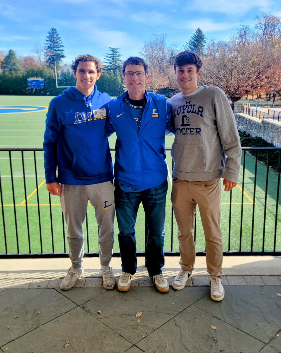 👏Was great to have these 2 Soccer Don Alums: Mati (MD) and Tyler (Wake) visit today. They got to see current Dons they helped mentor during their time here. 💯 They also got to check out the MIAA Championship 🏆! The brotherhood & bond is real! 🔵🟡⚽️ #AlwaysADon #brotherhood