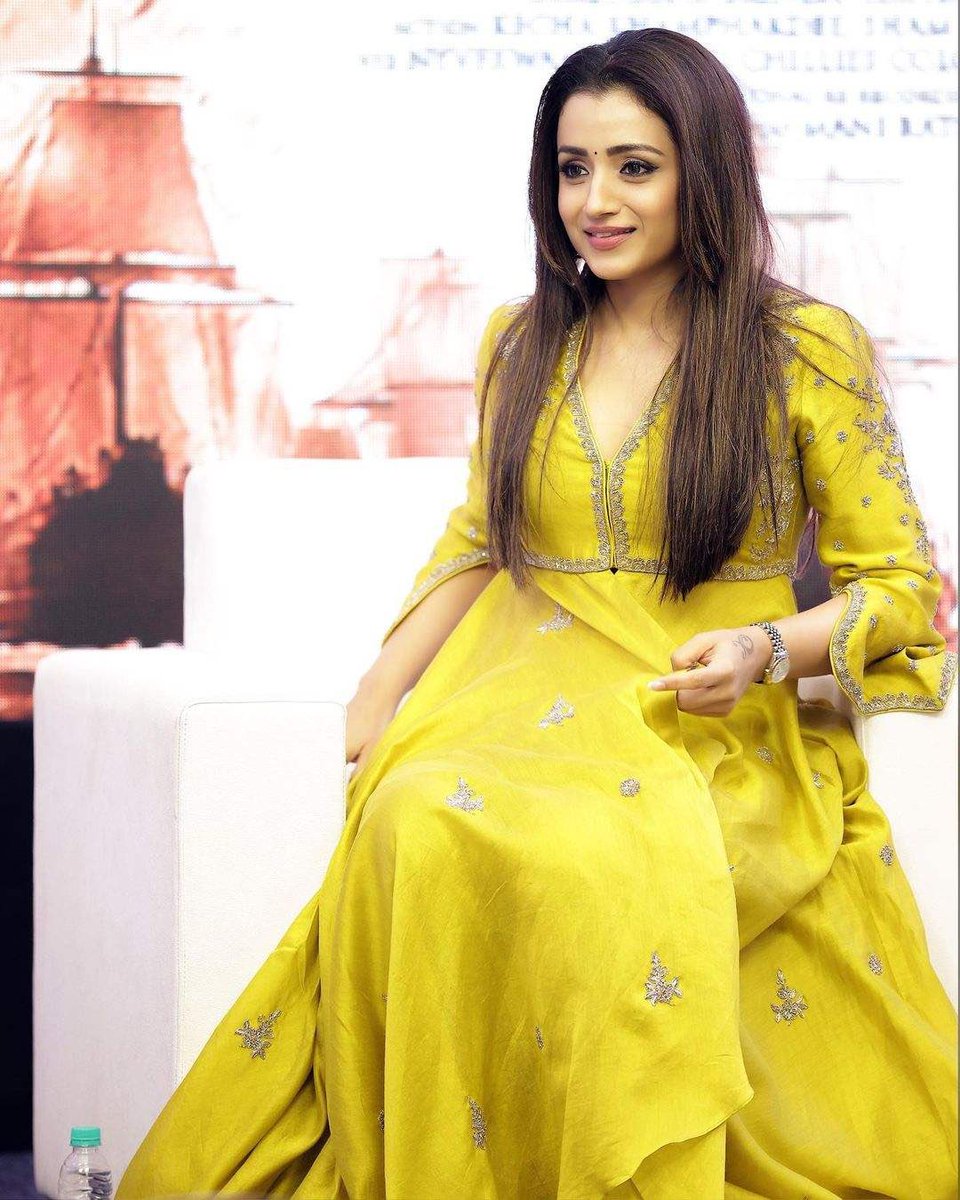 One & Only TRISHA KRISHNAN tweet media