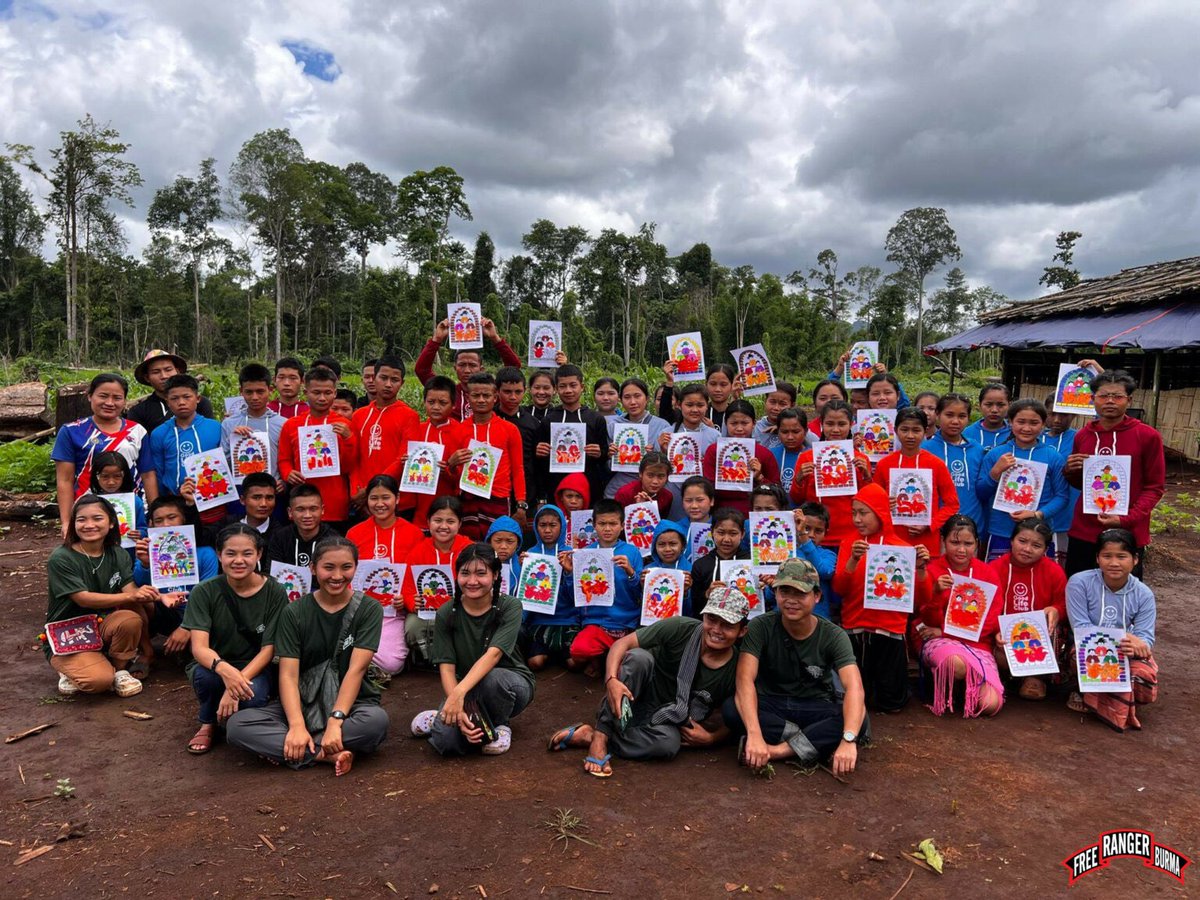 noellebarkley's tweet photo. Good Life Doesn’t Stop Flowing in Karen State

Dear friends,

Recently our FBR team was invited to Dooplaya District, Karen State, for a humanitarian support mission to help the people there and share the love of Jesus.

https://t.co/XhR4lJSXid https://t.co/dIClo5WqSt