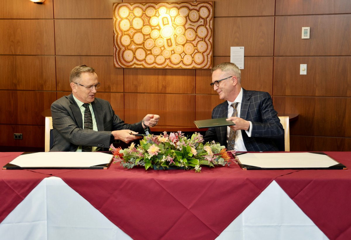 DG_ASNO's tweet photo. Today I signed an MOU between #ASNO &amp; @GeoscienceAus for the provision of nuclear explosion monitoring services. This reaffirms our 30-year partnership since the first nuclear monitoring MOU in 1993, a demonstration of Australia’s commitment to non-proliferation &amp; the #CTBT https://t.co/shS6oYIGub