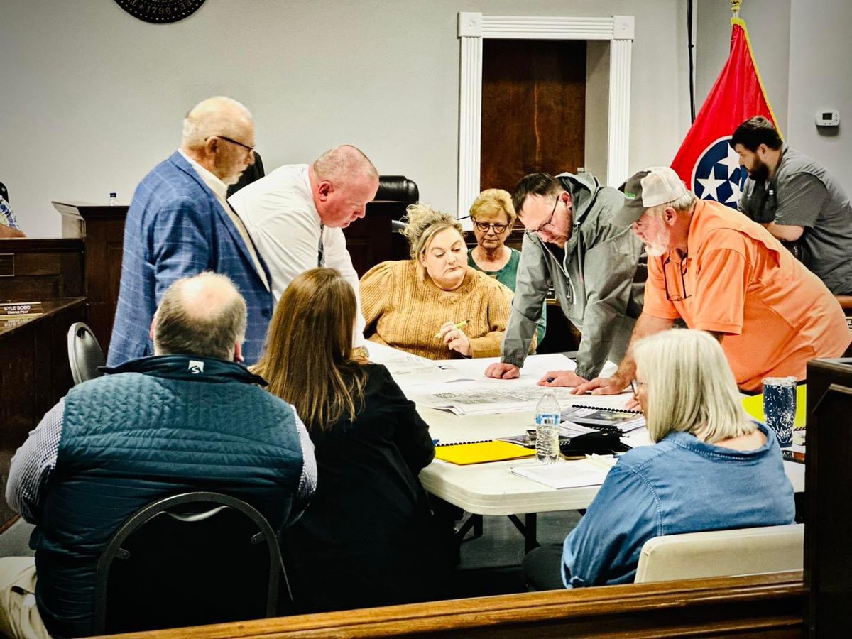 LewisGovTN's tweet photo. NEW LEWIS COUNTY HIGH SCHOOL TO BREAK GROUND JANUARY 8, 2024

Students attending Lewis County High School fall of 2025 will be excited to learn they’ll be able to do so in a brand new building! The County Commission approved the nearly $42 million plan in tonight’s meeting. https://t.co/ddkH60z7GQ