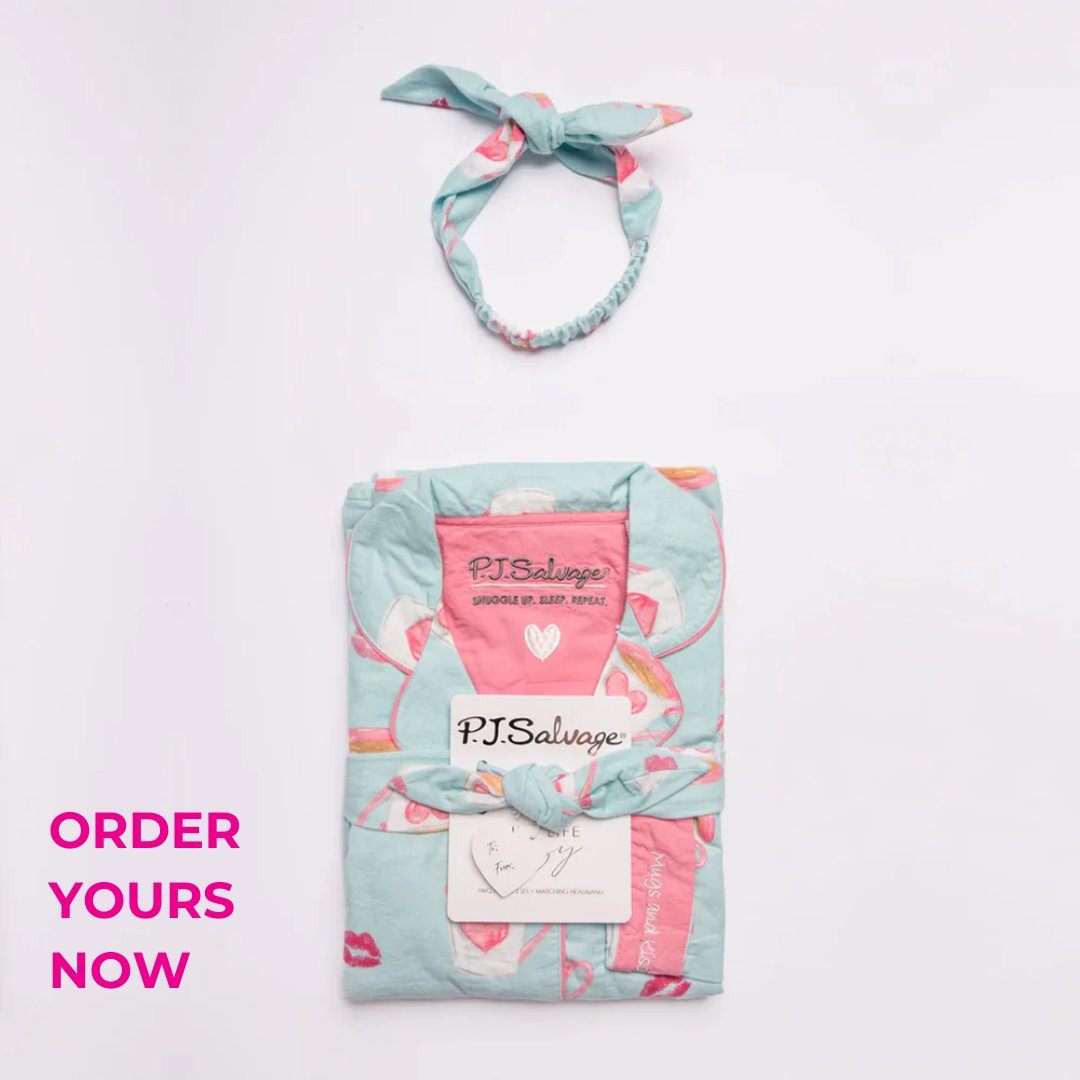 LineaIntima's tweet image. Looking for the perfect gift for your loved ones this christmas? 🎄Or need something to add to your wishlist? 

PJ Salvage is what you want! .
.
.
#LingerieLover #LingerieStyle
#Bralette #BraletteOutfit #Bralettes #OutfitoftheDay #InstaStyle #outfit #fashion #ootd #style #outfito