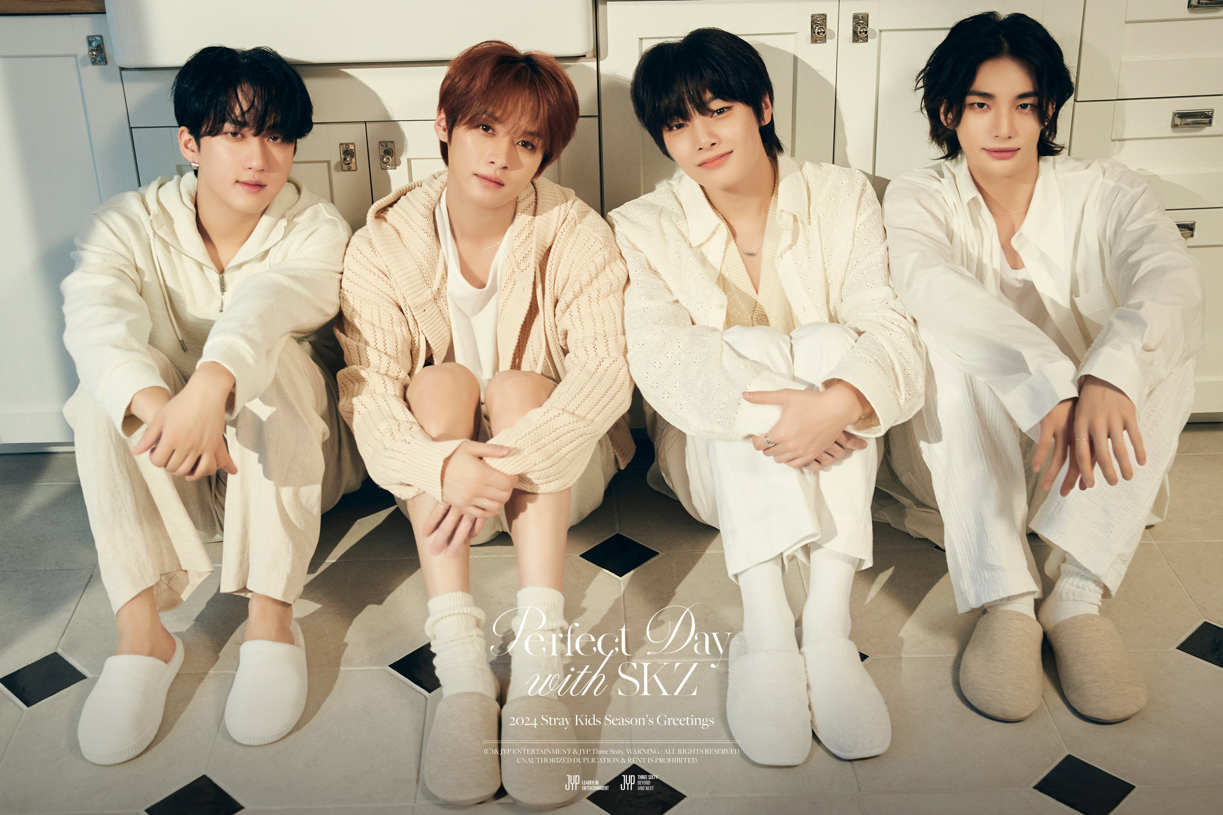 Stray Kids on X: 