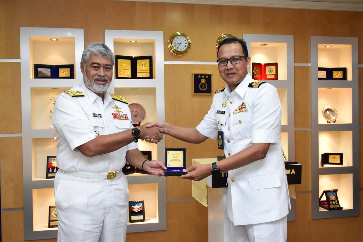 KD SRI GOMBAK tweet media