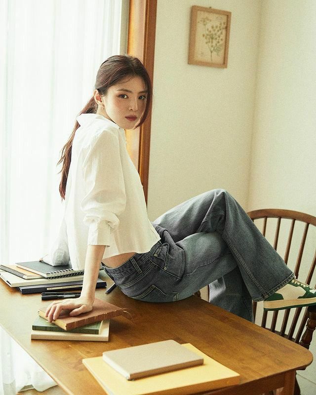 soheejpeg's tweet photo. #HANSOHEE #한소희: giordano coze https://t.co/DYHC1Vndxq
