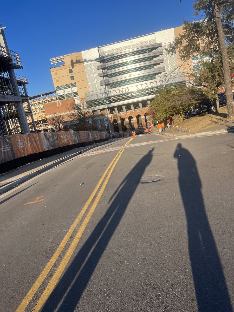 TheRealEmmitG93 tweet media