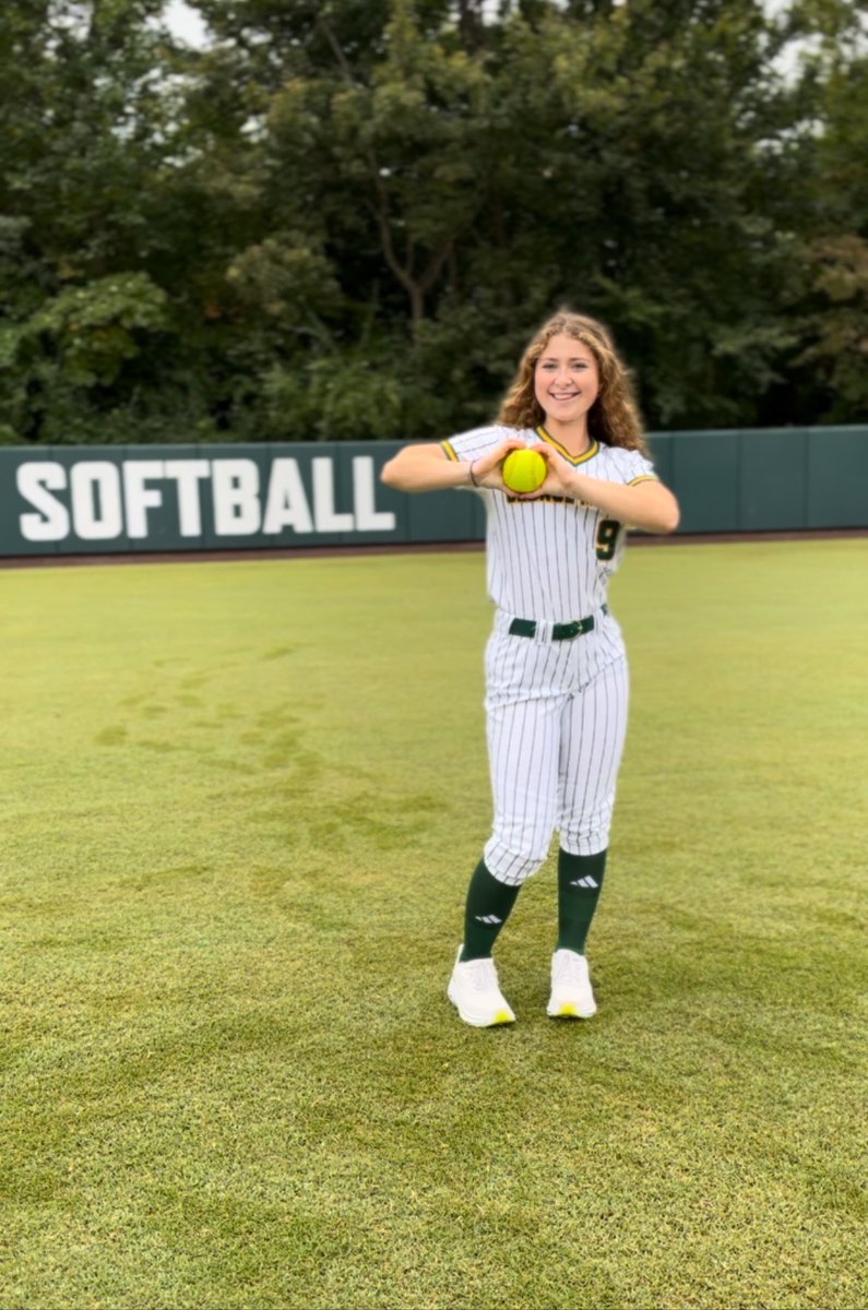 Im super excited to announce that I have committed to George Mason University! I want to thank my mom and dad for the endless love and support! Im especially thankful for my dad, if it wasn’t for him i wouldn’t be playing the sport I love 💕I want to thank Coach Dustin, Coach