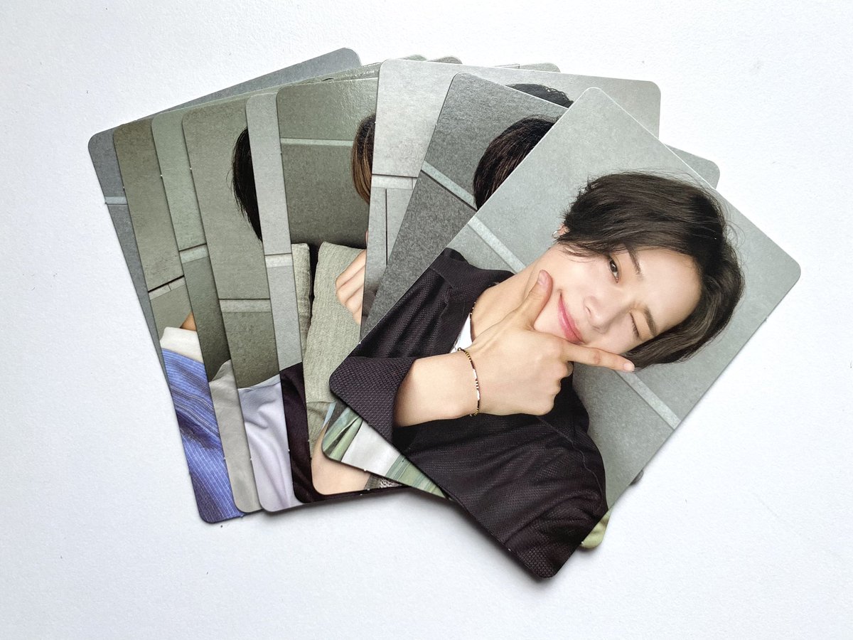 iwilldiveinto1's tweet photo. 앤팀 응원봉 포카 양도

💥All(9 pcs set)=0.3

✅모든 인증, 현물, 준등기/반택

하루아 케이 후마 유마 죠 마키 니콜라스 의주 타키 조 &amp;team poca sell 판매 미공포 위버스 럭드 https://t.co/vyvpe4XjfN