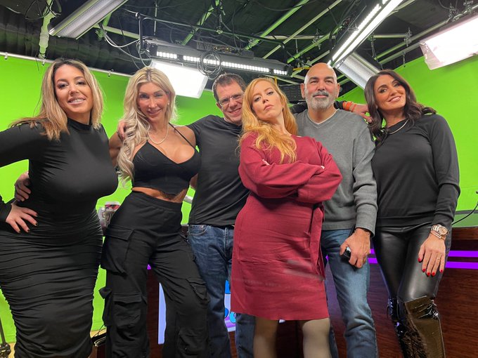 Another hilarious episode of the Wet Spot podcast! @briannadymond @AmyTaylorNYC @PLANKFOOT @andrewlharms