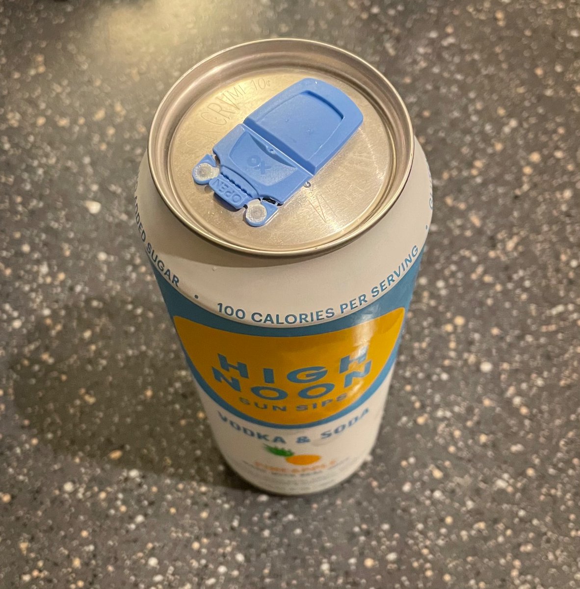 VPOFSPITE's tweet photo. I WANT TO DRINK NOT PLAY A MINI-GAME @highnoonsunsips https://t.co/yVrqZMTD3V