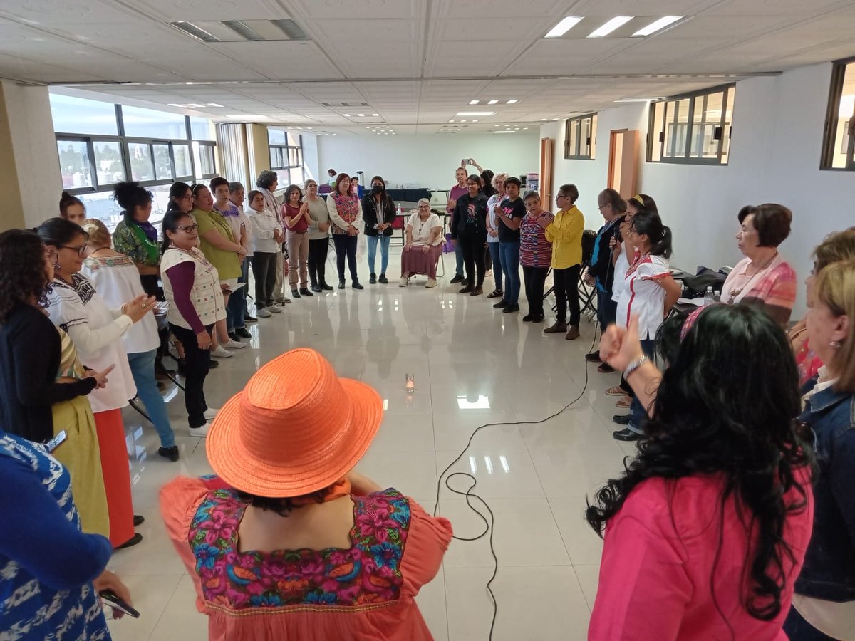 Este 18 y 19 de noviembre, el Frente Feminista Nacional efectuó su Reunión , con la presencia de 42 compañeras de los estados de México, Guerrero,  Morelos, Ciudad de México, Chihuahua, Tabasco, Zacatecas y Querétaro.