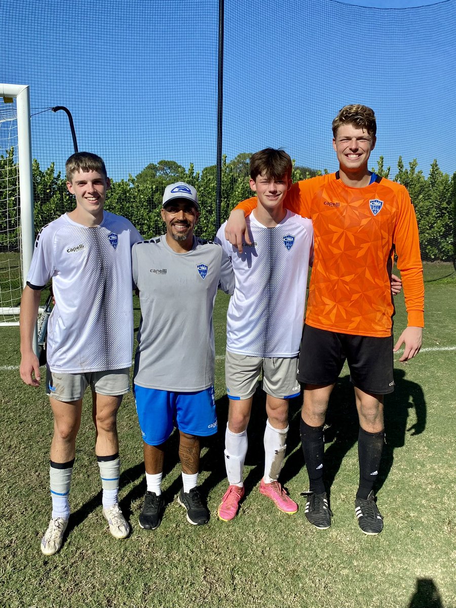 JATomlinson_5's tweet image. Had a great time this weekend playing at the International Rush Cup. I was blessed to be able to play against some of the best competition in the nation. Thank you to everyone who helped put this event on! #RUID
@RushSoccer @Rushselect @cap_rush @12thSports @bstool_somerset