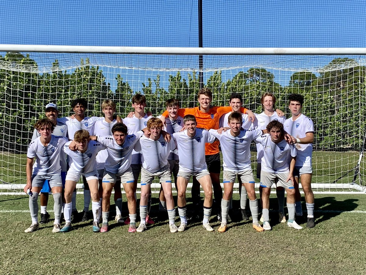 JATomlinson_5's tweet image. Had a great time this weekend playing at the International Rush Cup. I was blessed to be able to play against some of the best competition in the nation. Thank you to everyone who helped put this event on! #RUID
@RushSoccer @Rushselect @cap_rush @12thSports @bstool_somerset
