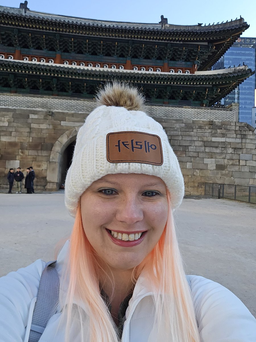 basicbechgamer's tweet image. A thread for my 11/17-11/29 Seoul an Busan aventures!