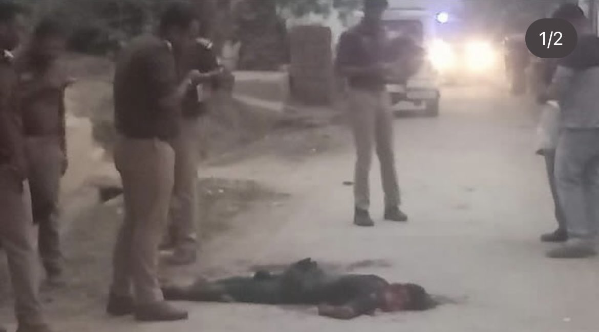amantiger71's tweet photo. कोशांबी में दुष्कर्म की शिकार बेटी को आरोपी ने दिनदहाड़े कुल्हाड़ी से काट डाला ।

आये दिन उत्तरप्रदेश में हो रहे अपराध को देखकर मुझे ये कहने में कोई संकोच नहीं कि उत्तरप्रदेश की भाजपा सरकार में महा जंगल राज क़ायम है। https://t.co/0ViXkb13Qc