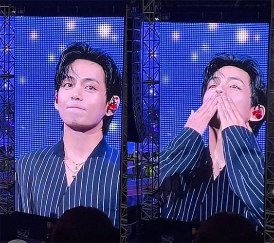 winter17_tkbear's tweet photo. 🐻 Incluso si yo naciera de nuevo, seguiría creyendo en que ARMY es el mejor regalo en mi vida. Gracias, te amo
🐰 Realmente  eres mi vida no puedes ser excluida de mi vida todo lo demás puede desaparecer pero tu no  es por eso que te puse aquí primero estoy mas que agradecido https://t.co/fxp9sTr9Vd