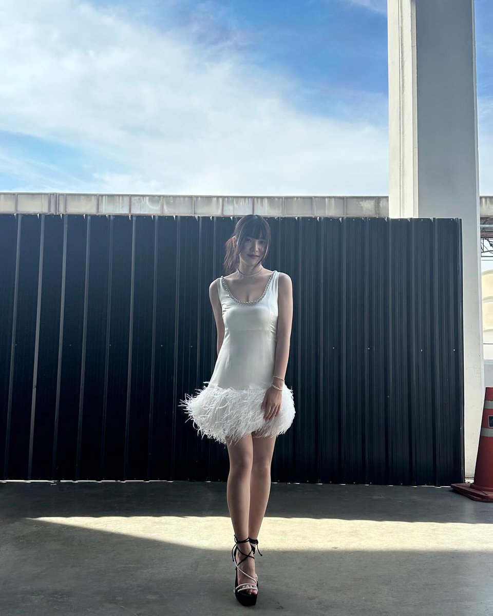 yeristgrm's tweet photo. [INSTAGRAM POST] - 10P

https://t.co/tWSNBENLj1

@RVsmtown #RedVelvet #레드벨벳 #Yeri #예리 #Chill_Kill 
231121 · 11:57:26 KST https://t.co/3ZpqKRGLVY