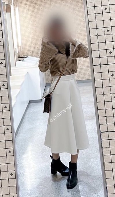 女子大生コーデ https://t.co/740F4EZyG4