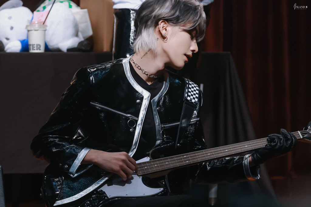 231118 🎸 👑 #리키 #RICKY #沈泉锐 #リッキー #ZEROBASEONE #ZB1