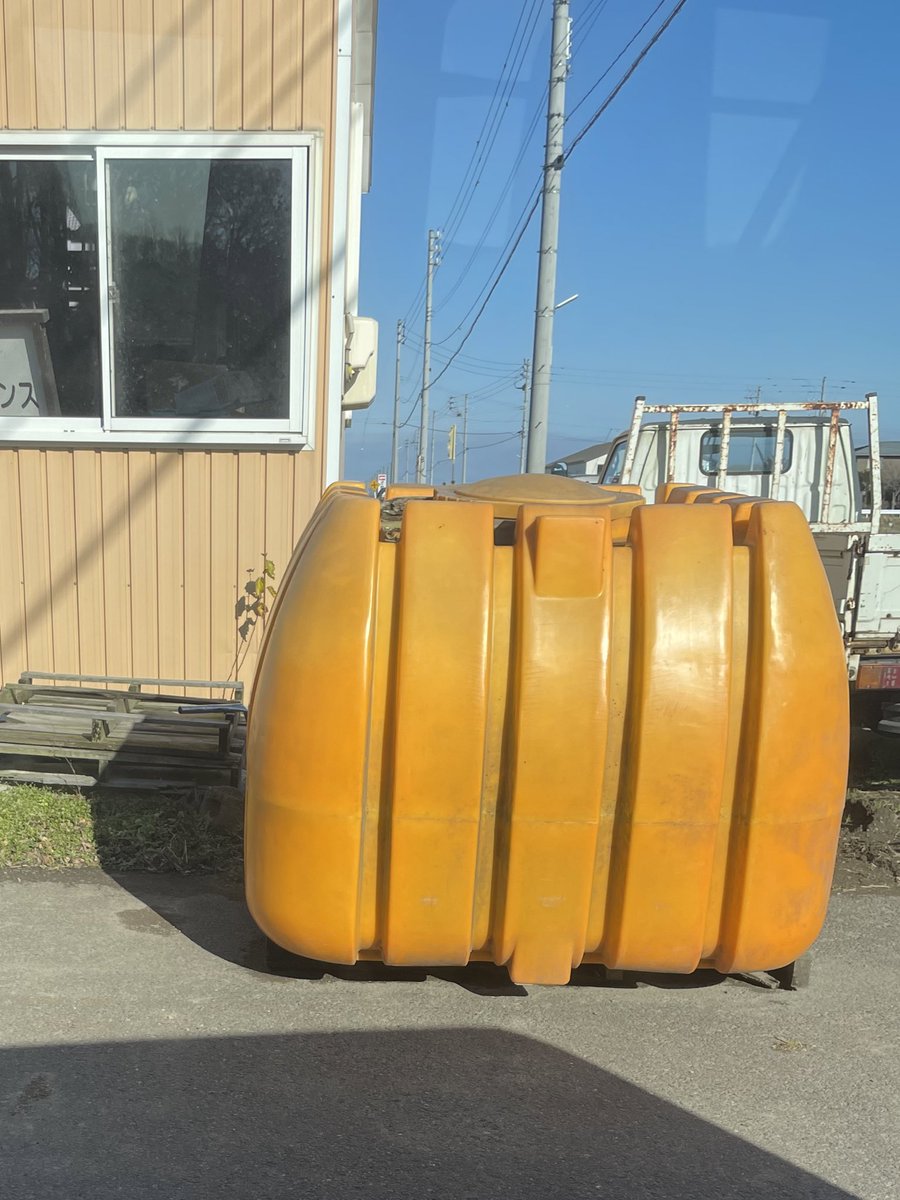 えっ⁉️
米津さんどこっ⁉️🤣💦
#米津玄師
#LOEWE
#ハロウィン