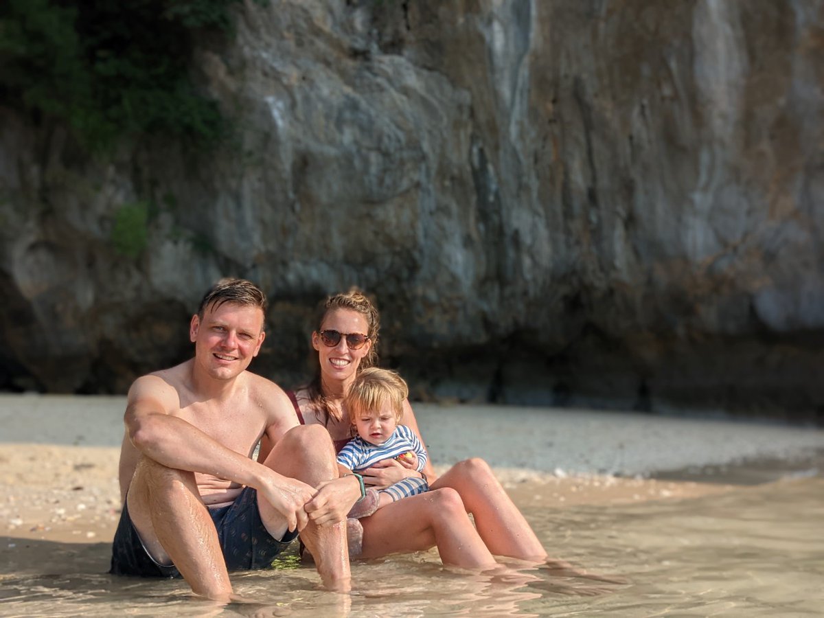 catbaexpress's tweet photo. Explore Lan Ha Bay with your loving little family - Serenity Cruises.
View more: https://t.co/OzKskQa9RJ
#lanhabay #halongbay #vietnam #serenitycruises #catbaexpress #travel #travelphoto #photography #travelvietnam #FamilyLove https://t.co/Ylrm1dNbHD