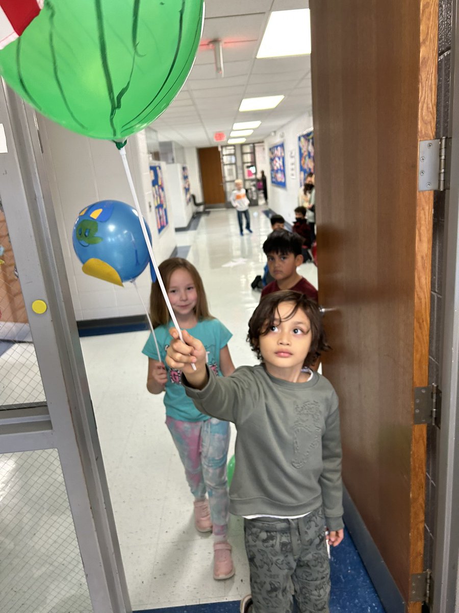 Avon Center School tweet media