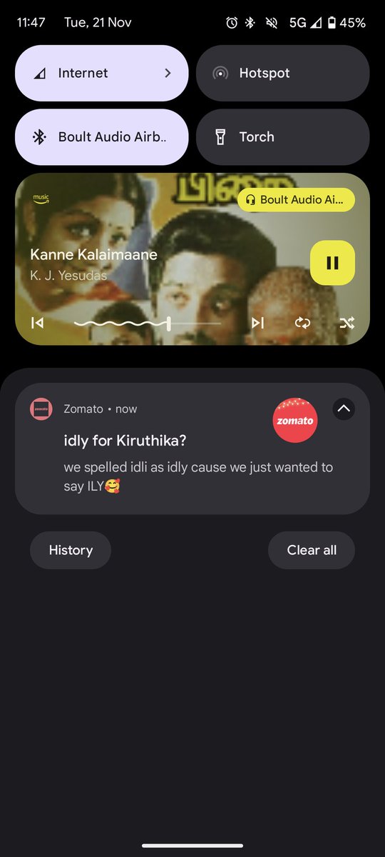 itzkikkee's tweet photo. Rain + Song + Notification such as this 🫰🔥 
#ChennaiRains #nostalgia https://t.co/WpT7fZm4la