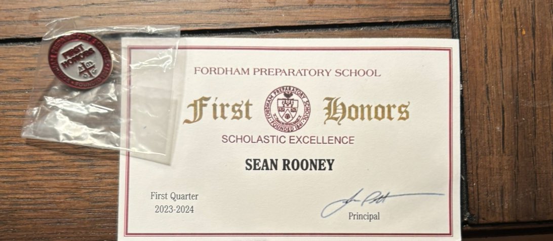 SeanRooney2007's tweet photo. Earned first honors for the first quarter. Finished with a 4.12 weighted GPA.@hopwood_rj @Coachlanese13 https://t.co/q3TqqqqYBG