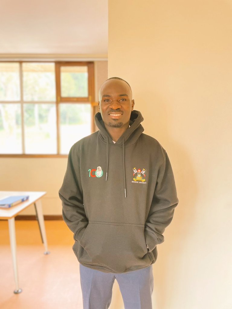 This chilly weather deserves a hoodie from the @MakSouvenirShop. More products like keyholders, cups and bags can be gotten from the same at Frank Kalimuzo Central Teaching Facility, ground floor. Proceeds are channeled to @MakEndowmentFnd to support research and scholarships.