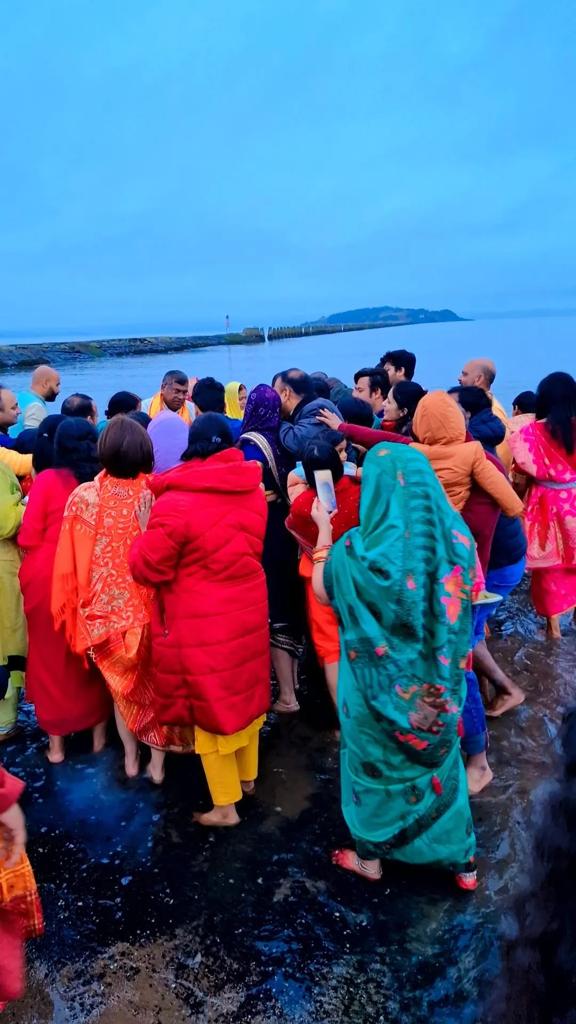 DDIndialive's tweet photo. In Pictures l Chat Puja festival was organised by Bihari Community of #Scotland at #Edinburgh with traditional rituals, customs &amp; offerings ✨

🔸The event concluded with sumptuous dinner, members of the community participated and enjoyed the celebrations.

@IndiaInScotland https://t.co/EuoXLqJTHr