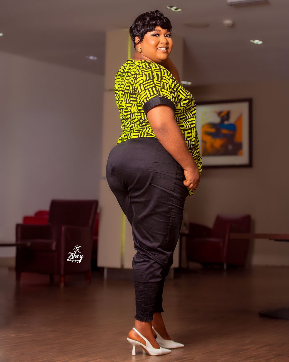 Xandy Kamel tweet media