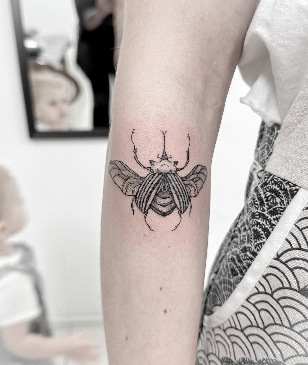 WarpTattoo's tweet photo. Bring your ideas and let us do it
📣. For more information look at our website!
https://t.co/F5A0fHN2UD
 warp tattoo shop chiang mai
​#tattoochiangmai #chiangmai #chaingmaitattoo #minimalist #tattoominimal #simple #tattoo #warptattoo #tattoos #chiangtrip

🪲🥰 https://t.co/wQv77sG5rN