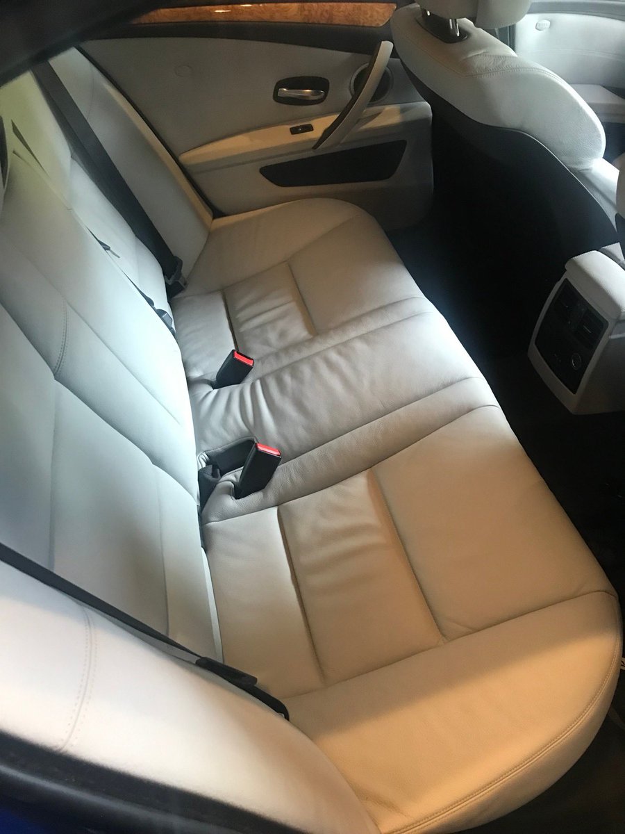 ICE_masa's tweet photo. BMW E60 M5
中古車欲しい人いないですか？
2007年式
走行距離26000km

ホイールは純正に戻します。

カークラブメンバーの車両です。

価格はDMして下さい。
めちゃくちゃ綺麗です。 https://t.co/riJQMa4ed6